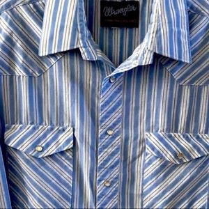 VINTAGE Wrangler Western dress shirt Men L 16.5 x 33 Snap Blue white blk strip